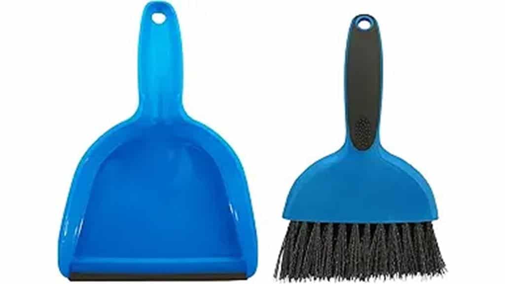 mini cleaning set included